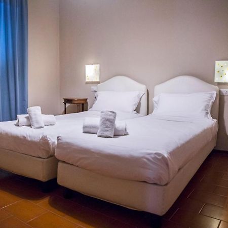 Bastimento Hotell Fiorenzuola dʼArda Eksteriør bilde