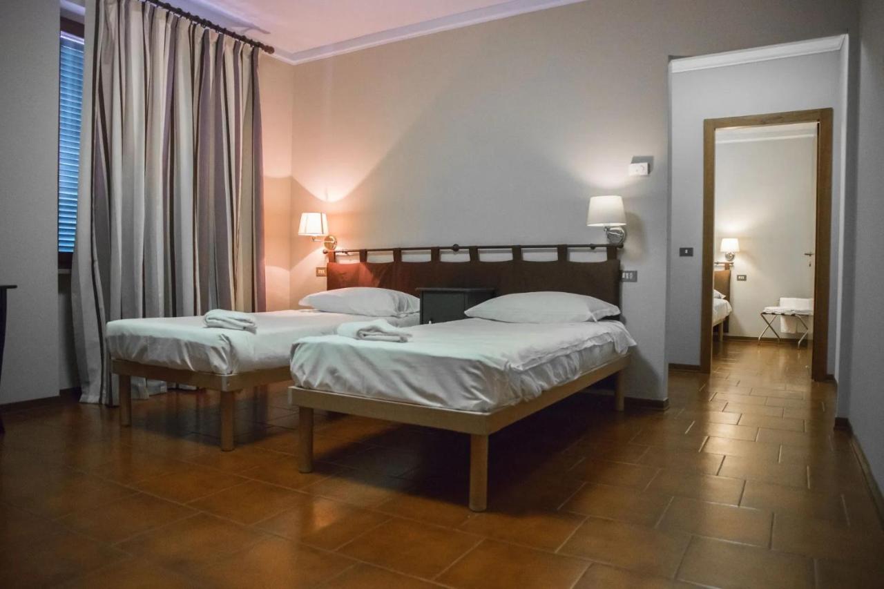 Bastimento Hotell Fiorenzuola dʼArda Eksteriør bilde